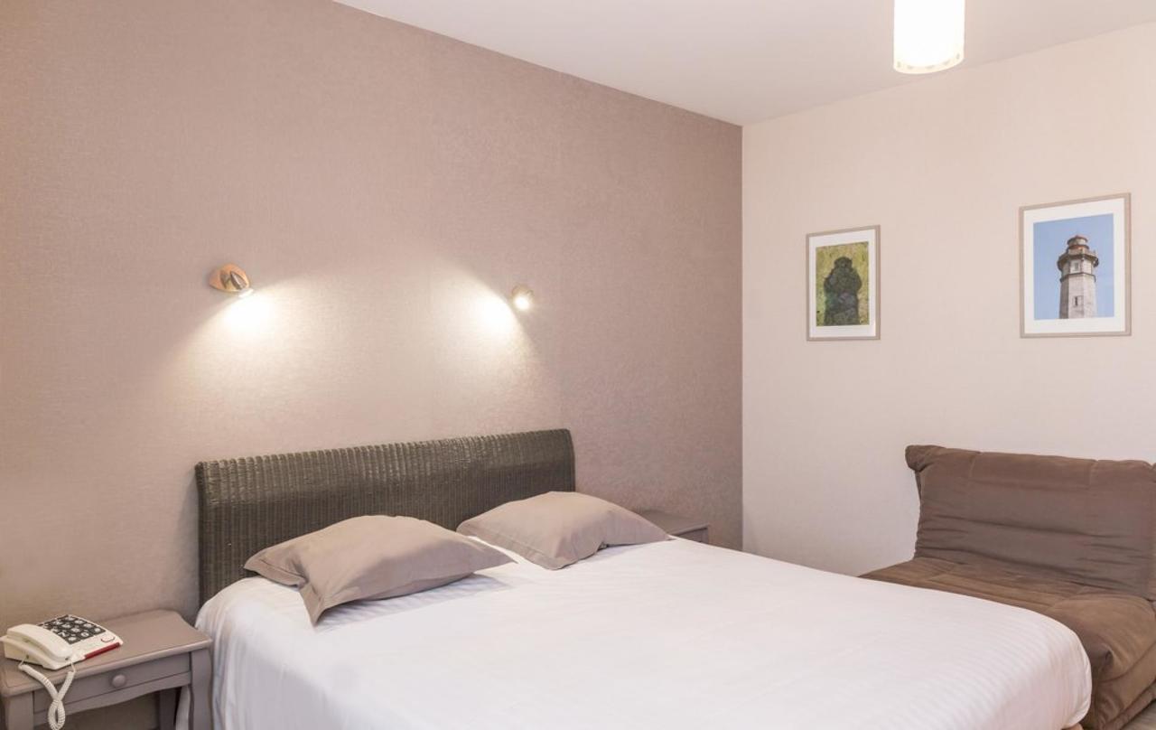 Hotel De La Gare トゥアール エクステリア 写真